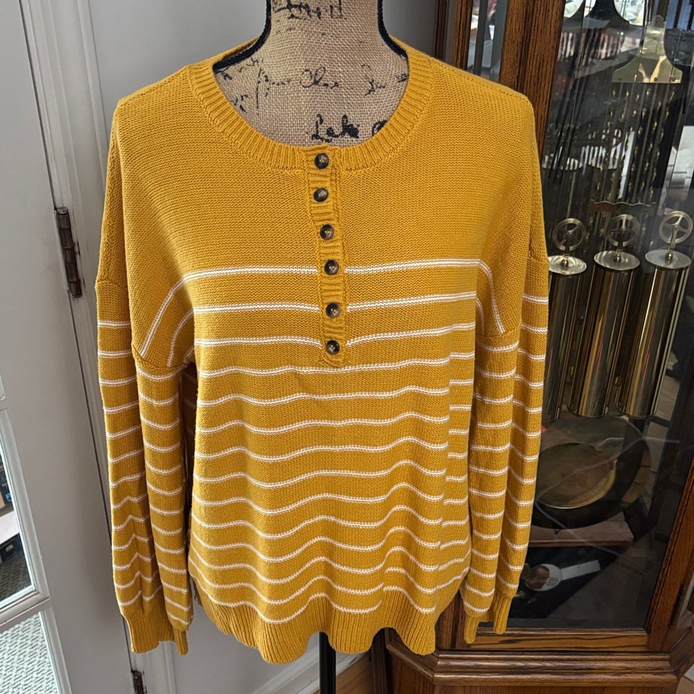 Marled Women’s Mustard and White Striped Crew Neck Sweater Size XL